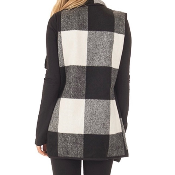 Plaid Open Front Vest - Picture 3 of 3